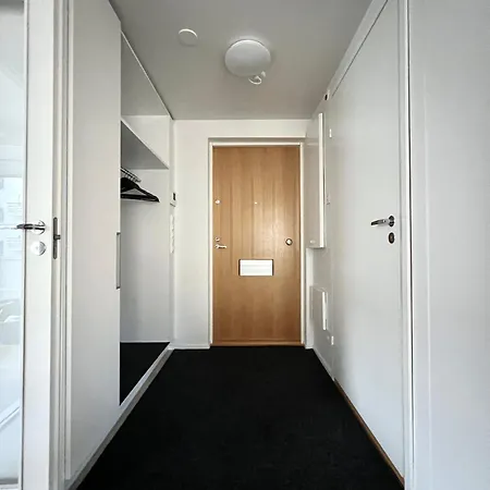 Modern Apartment With Private Terrace Helsinki Buitenkant foto