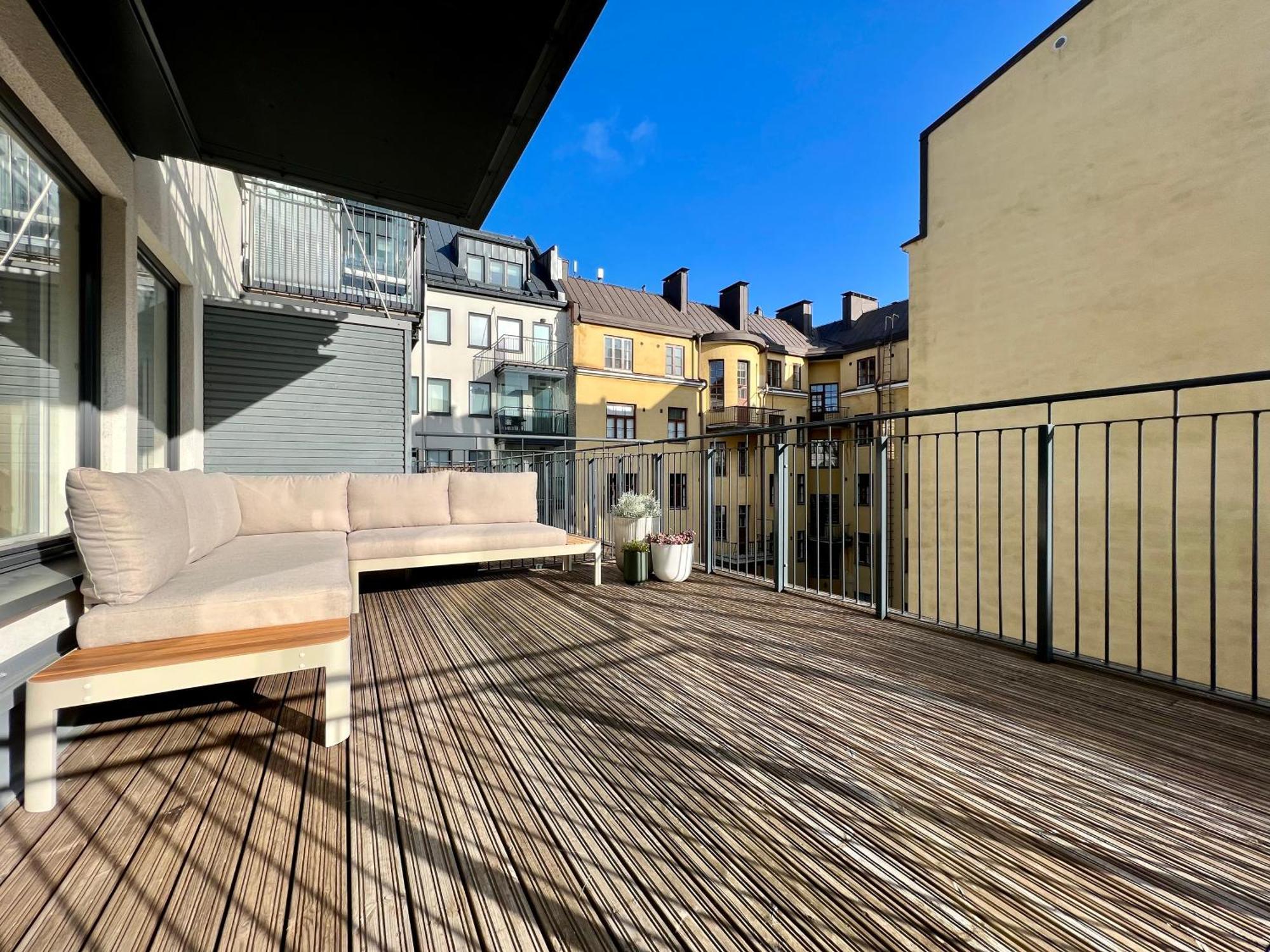 Modern With Private Terrace
